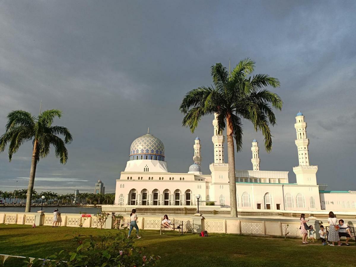 Sepanggar Kingfisher Homestay Kota Kinabalu Luaran gambar